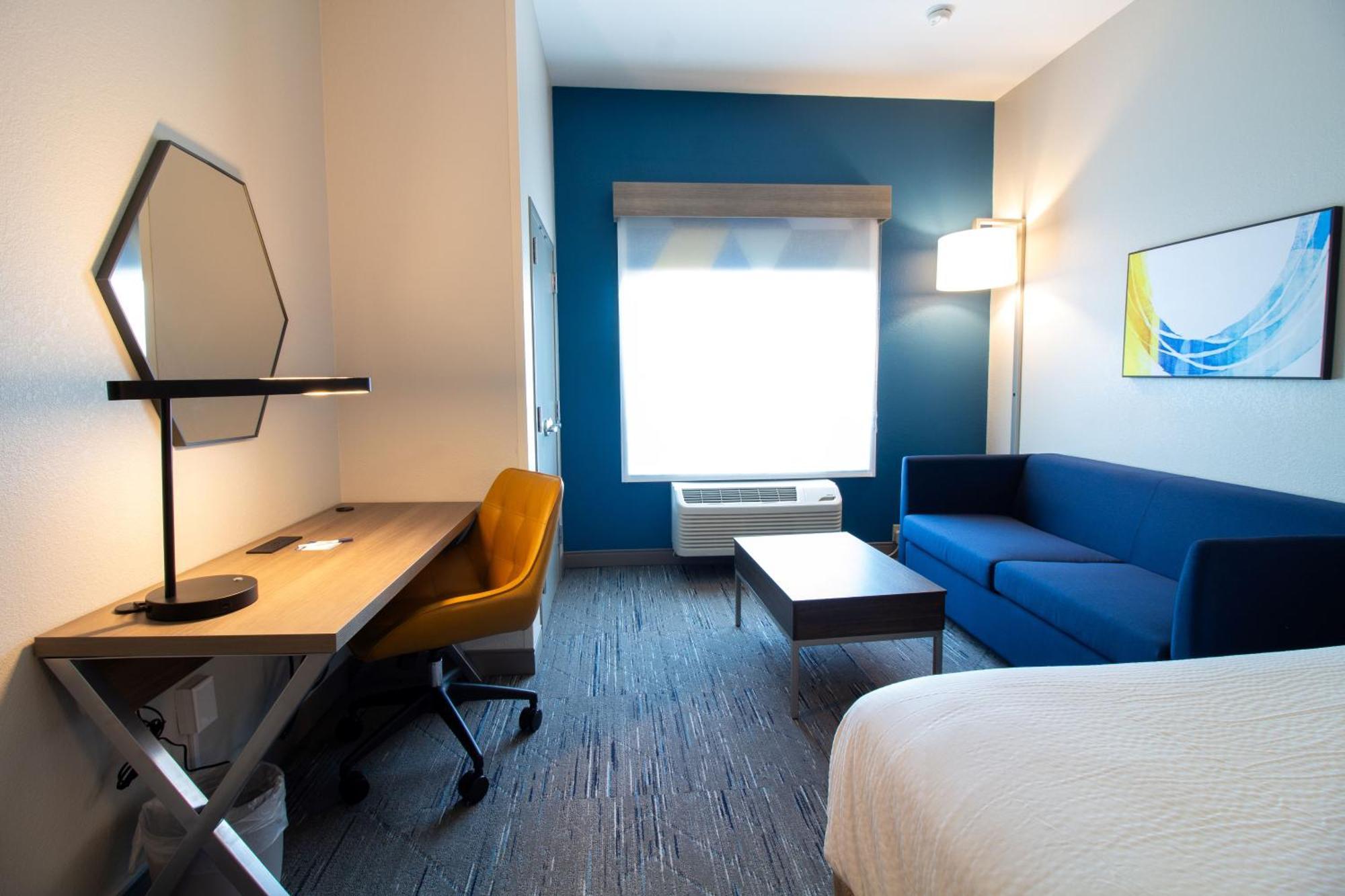 Holiday Inn Express Leland - Wilmington Area By Ihg Экстерьер фото
