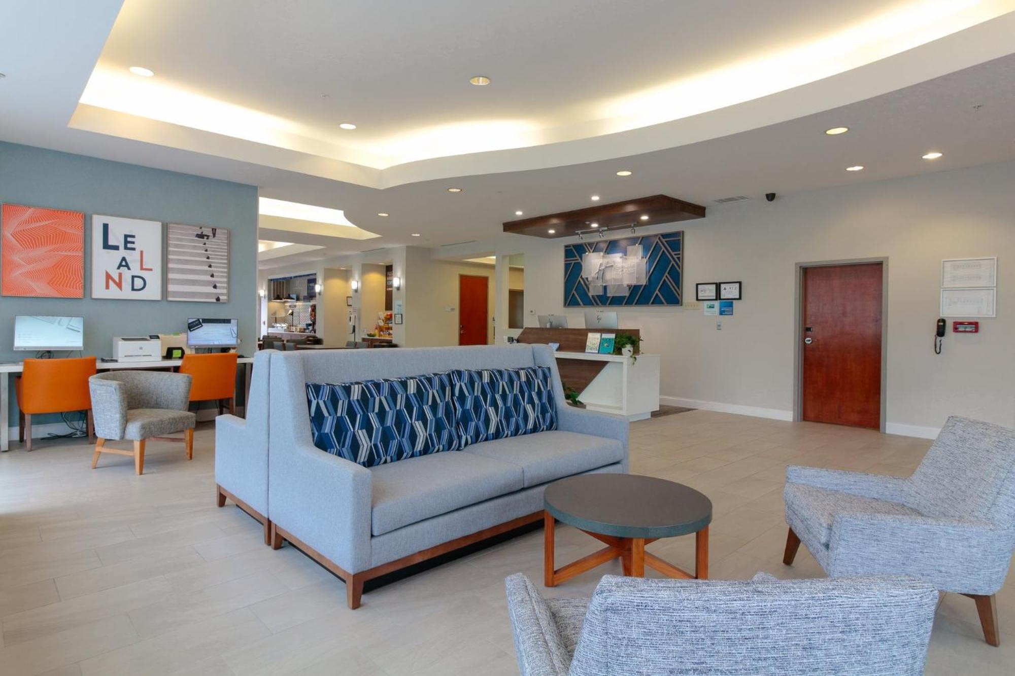 Holiday Inn Express Leland - Wilmington Area By Ihg Экстерьер фото