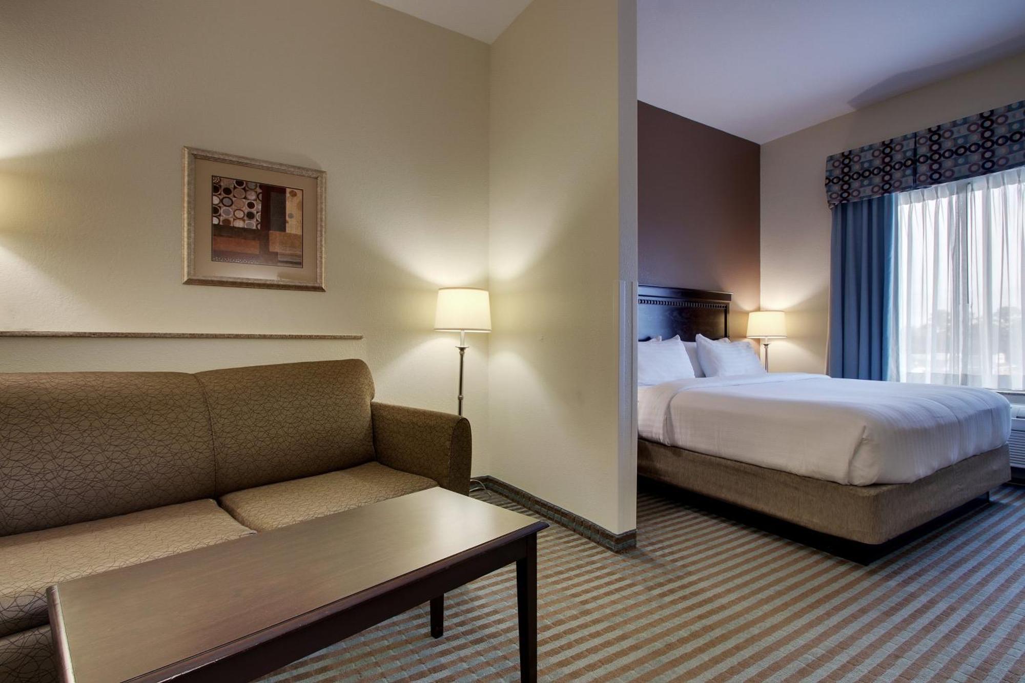 Holiday Inn Express Leland - Wilmington Area By Ihg Экстерьер фото