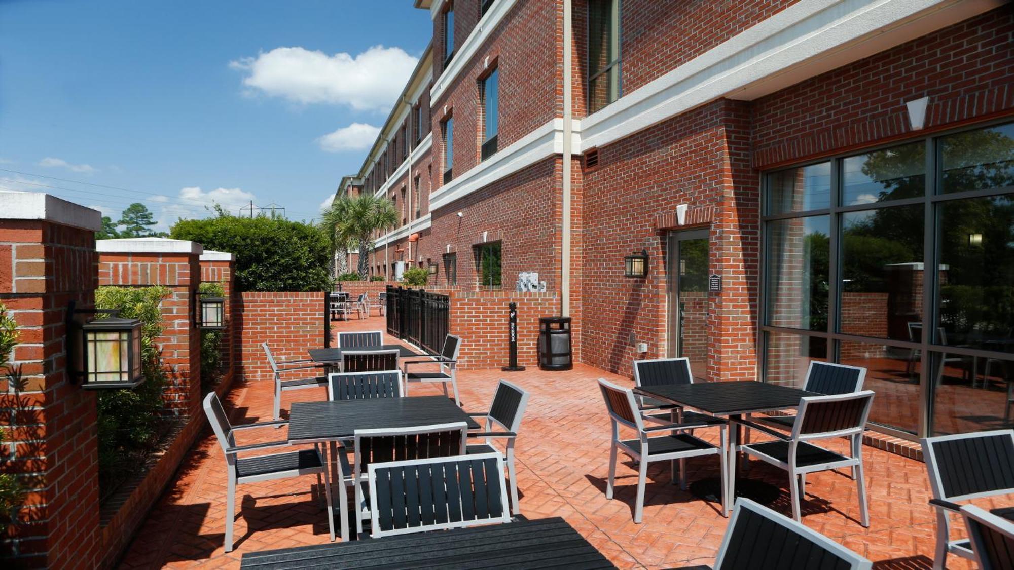 Holiday Inn Express Leland - Wilmington Area By Ihg Экстерьер фото