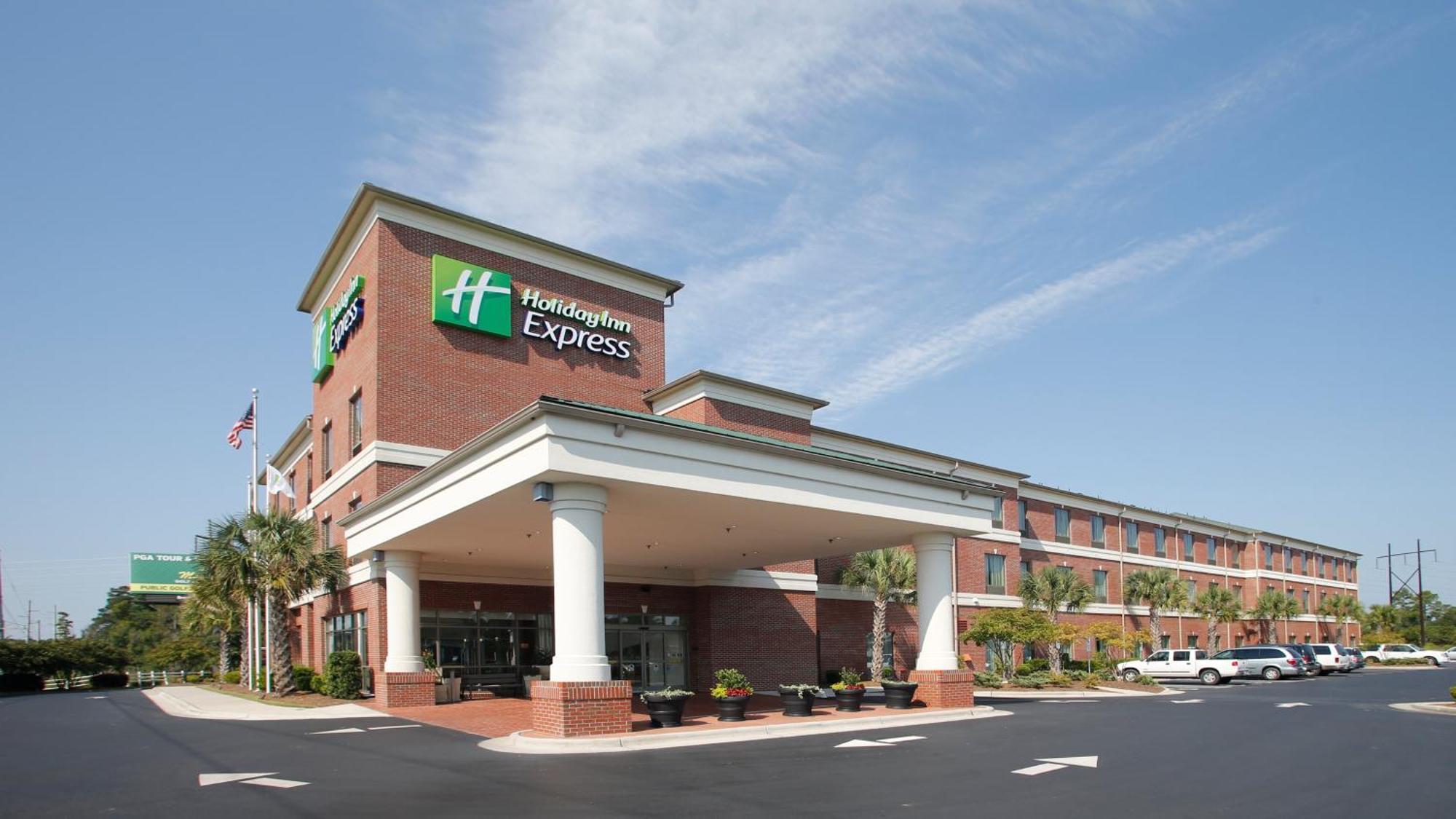 Holiday Inn Express Leland - Wilmington Area By Ihg Экстерьер фото